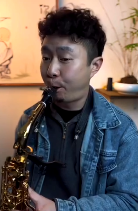 2025蛇蛇的直播间